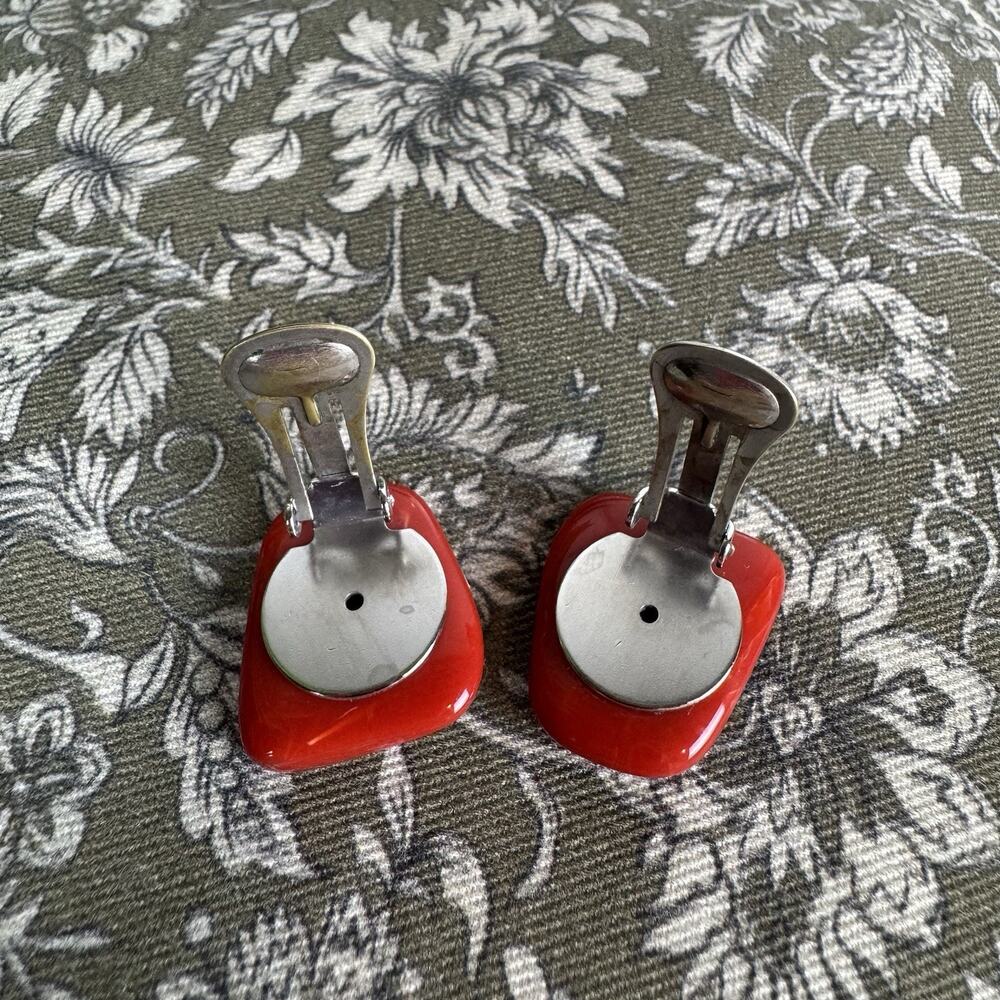 Retro Red Pop Eclectic Grandma Bold Vintage Mid Century Red Clip On Earrings - Picture 3 of 4